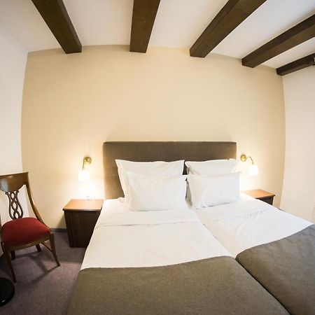 Nest Hotel Drobeta Turnu Severin Ngoại thất bức ảnh