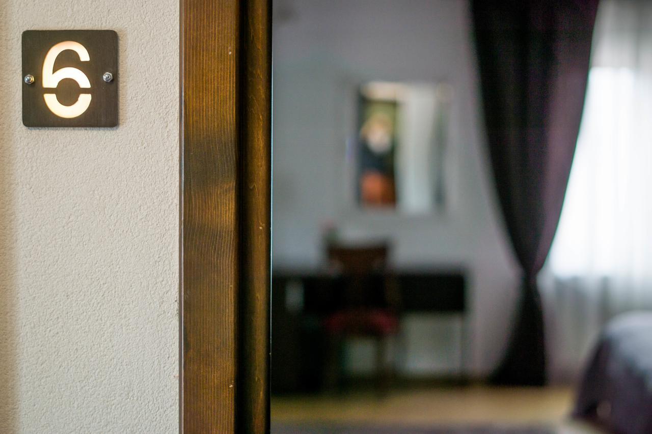 Nest Hotel Drobeta Turnu Severin Ngoại thất bức ảnh