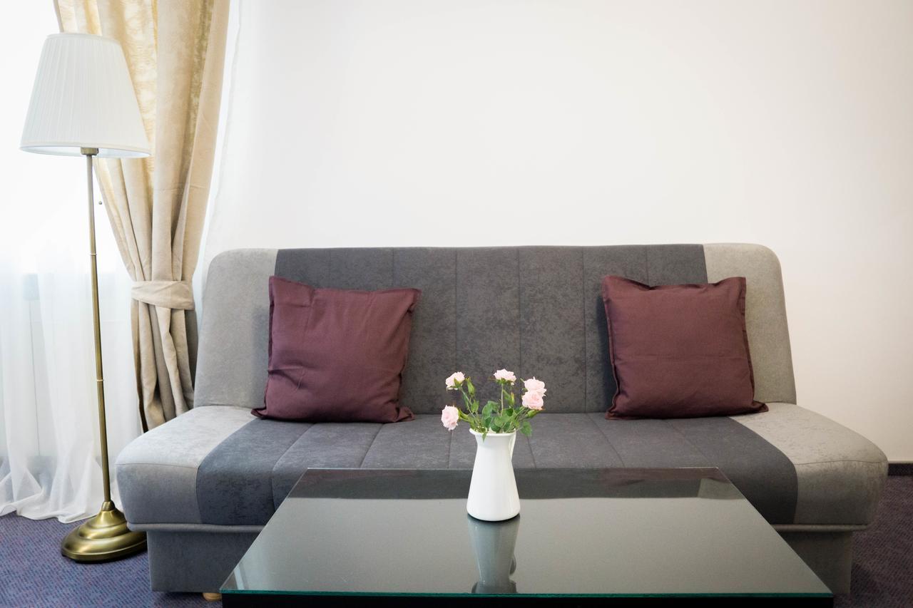 Nest Hotel Drobeta Turnu Severin Ngoại thất bức ảnh