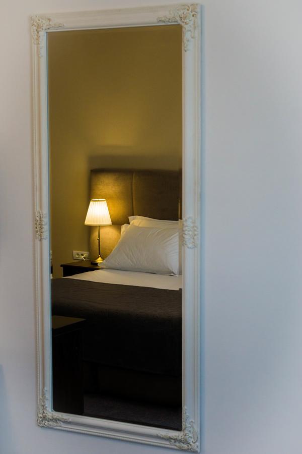 Nest Hotel Drobeta Turnu Severin Ngoại thất bức ảnh