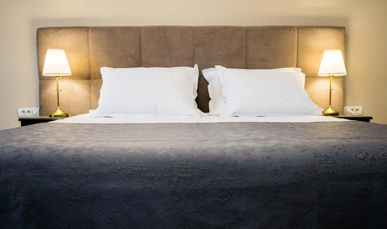 Nest Hotel Drobeta Turnu Severin Ngoại thất bức ảnh